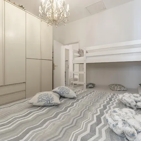 Holiday home Casa Liliana Ac, Wifi, Dei Marmi *