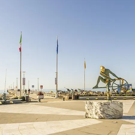 Holiday home Casa Liliana Ac, Wifi, Dei Marmi